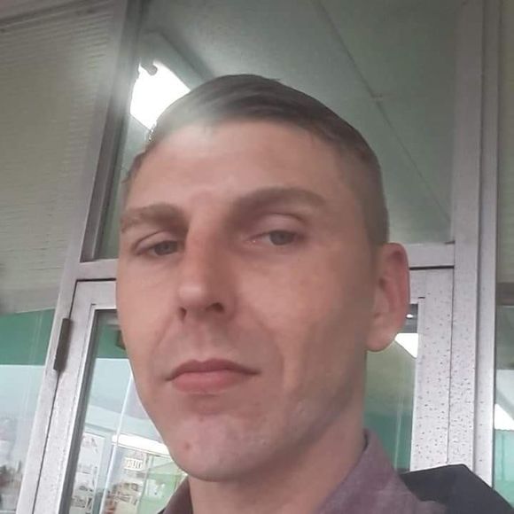 Meet your Posher, Steven - Picture 1 of 1